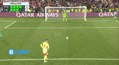 金年会体育莫拉塔失点导致球队落败，赛后队友和对手纷纷过来安慰